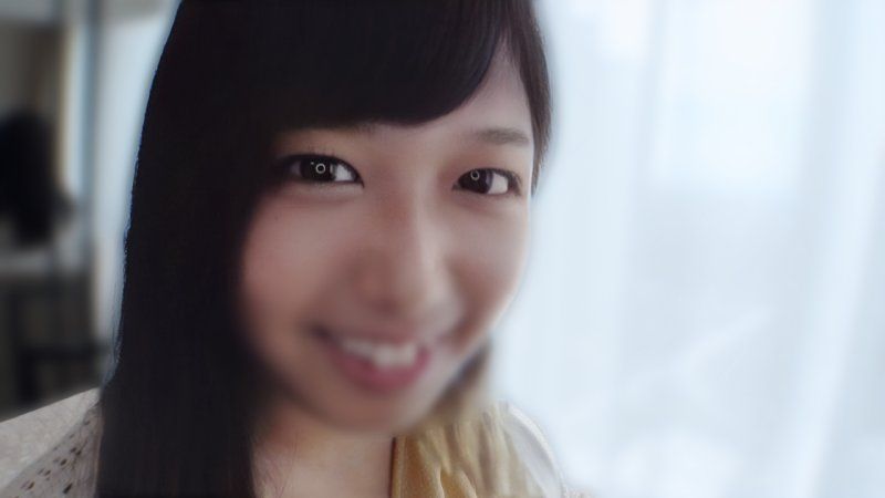 清純巨乳的害羞櫃檯小姐，在首次情色自拍中大量潮吹，高潮亂碼！